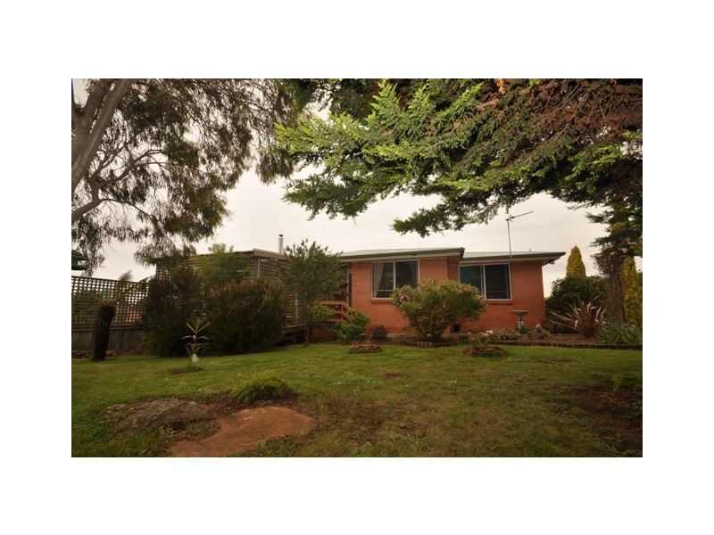 56 Morris Avenue, Devonport TAS 7310