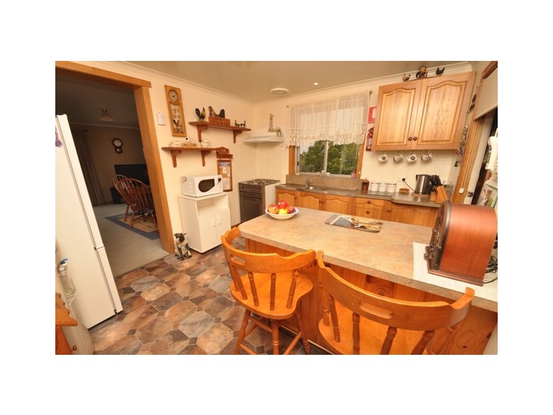 56 Morris Avenue, Devonport TAS 7310