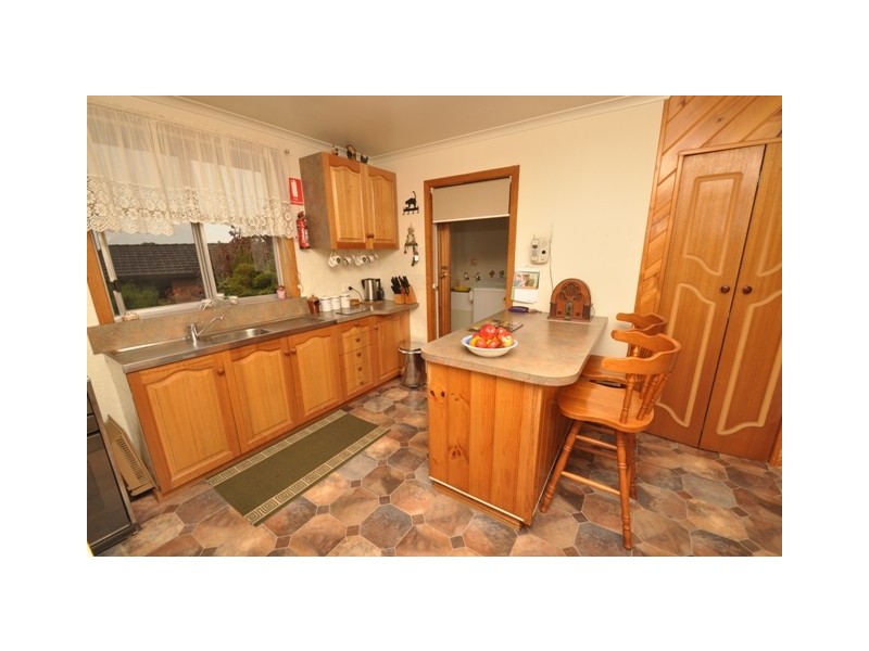 56 Morris Avenue, Devonport TAS 7310