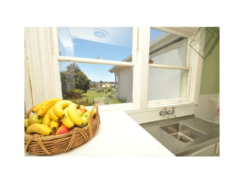 52 Nicholls Street, Devonport TAS 7310
