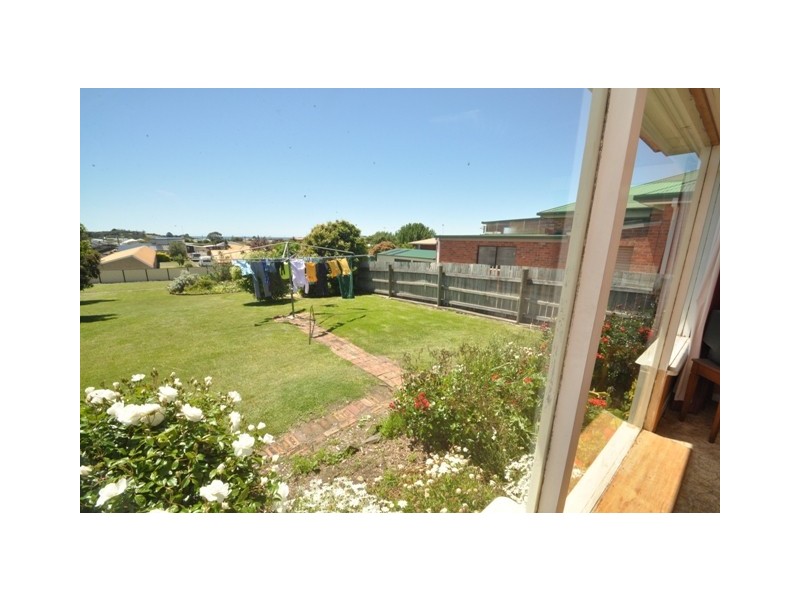 52 Nicholls Street, Devonport TAS 7310