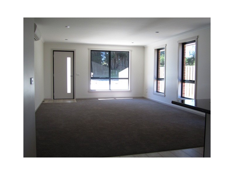 1/16 Hawkins Street, Latrobe TAS 7307