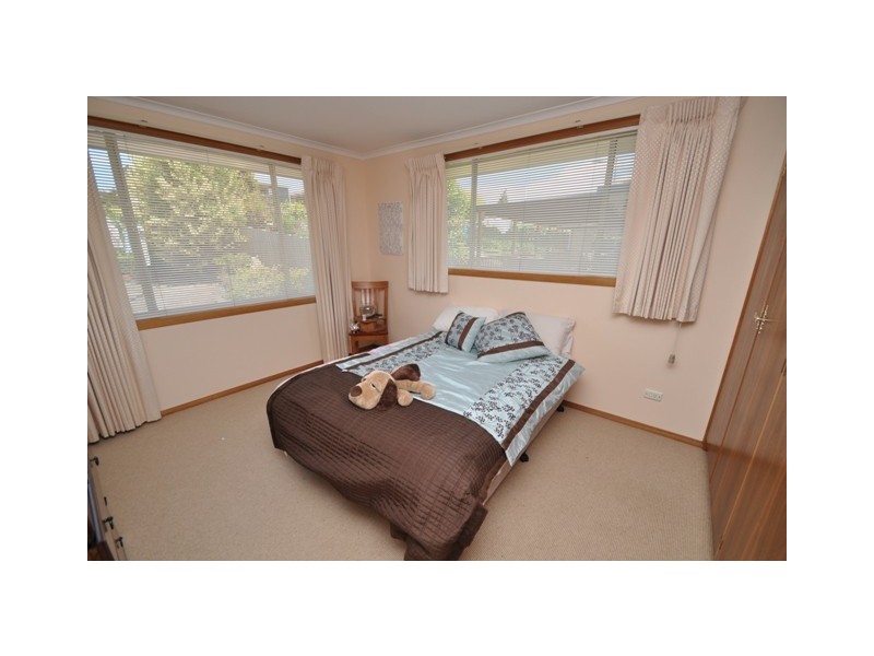 10 Coomera Crescent, Devonport TAS 7310