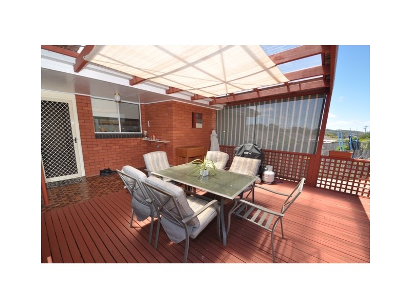 10 Coomera Crescent, Devonport TAS 7310