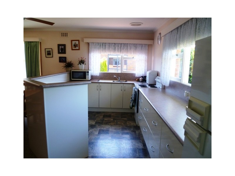 15 Mungala Crescent, Devonport TAS 7310