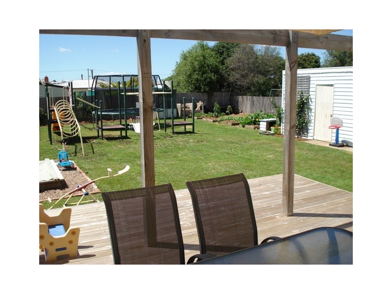 8 Victoria Street, Devonport TAS 7310