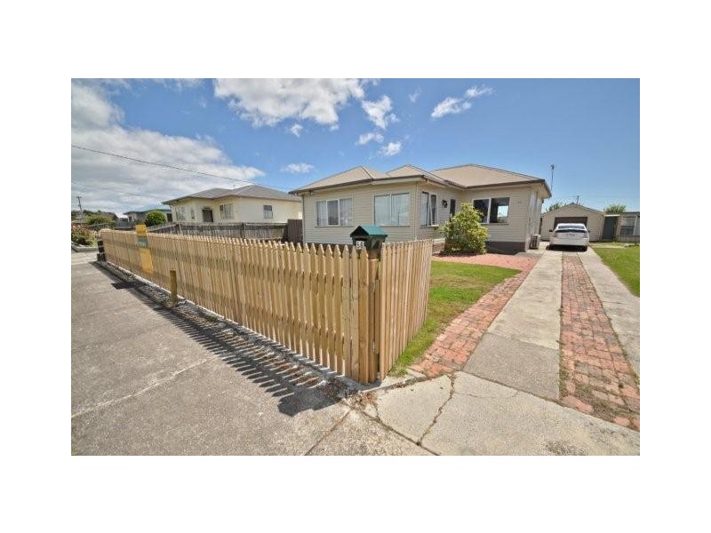 56 James Street, Devonport TAS 7310