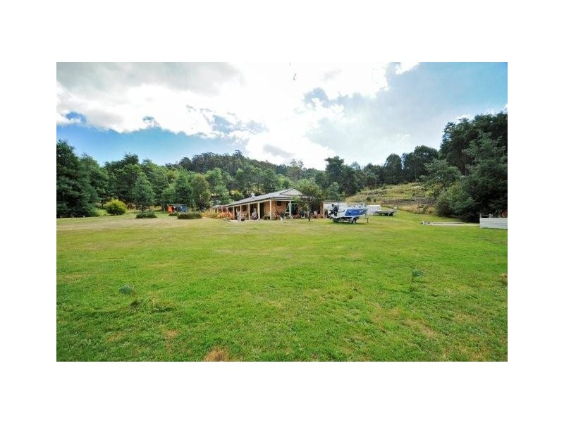 87 Clayton Drive, Spreyton TAS 7310