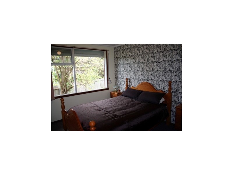 15 College Court, Devonport TAS 7310