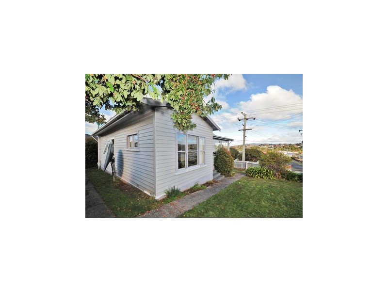 69 York Street, Devonport TAS 7310