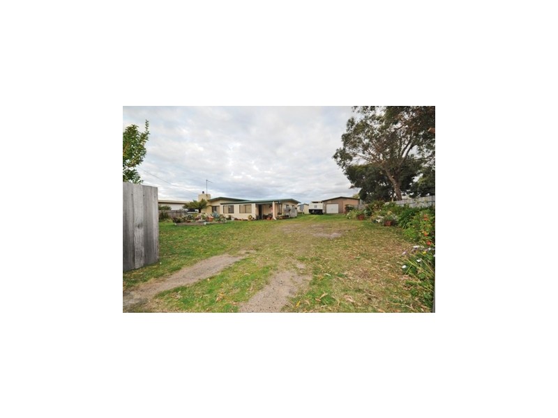 44 Esplanade, Turners Beach TAS 7315