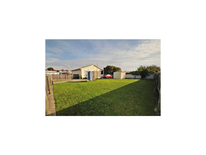 2 Holyman Street, Devonport TAS 7310
