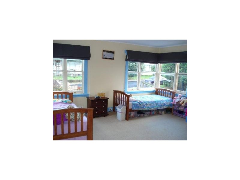 95 Wenvoe St, Devonport TAS 7310