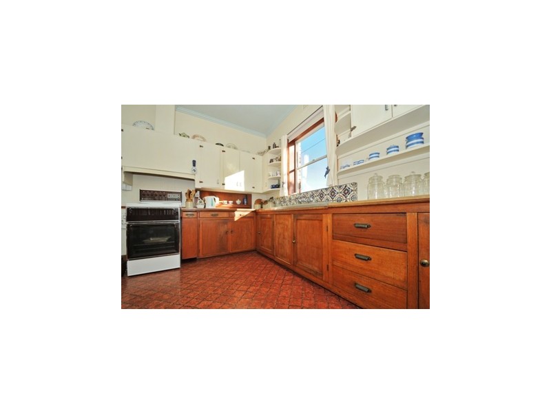122 Steele Street, Devonport TAS 7310