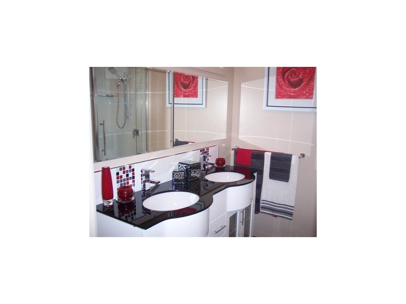 3/50 Lawrence Drive, Devonport TAS 7310