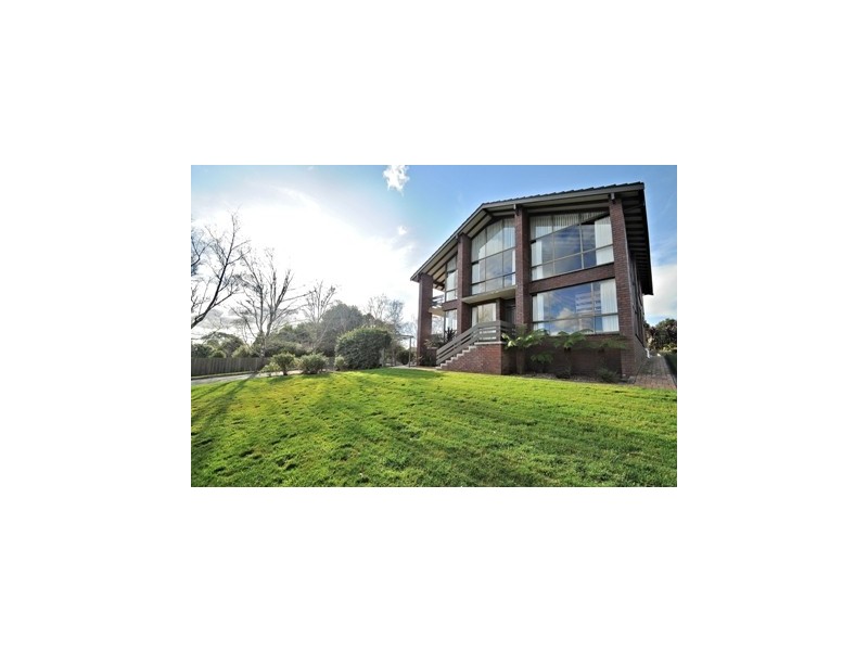 21 Oakwood Drive, Ambleside TAS 7310