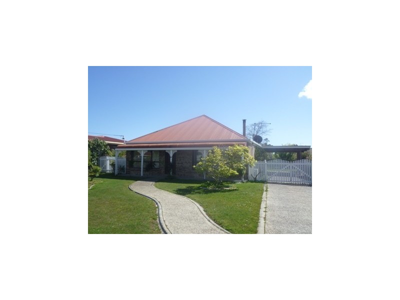 25 Club Drive, Shearwater TAS 7307