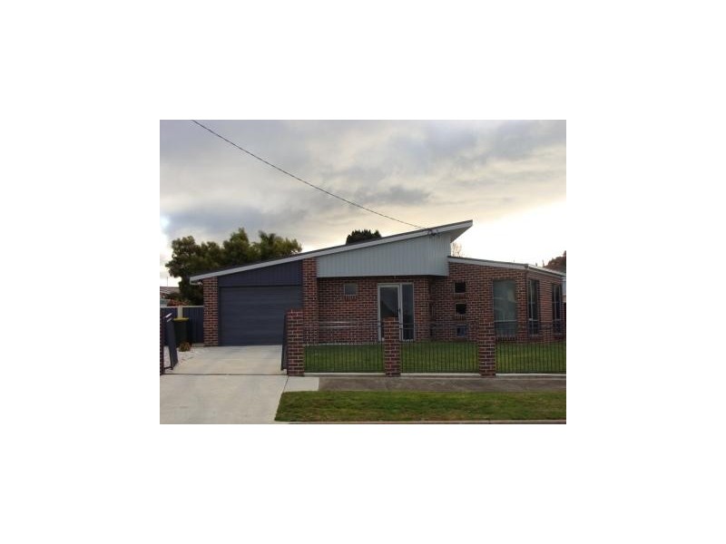 9 Nixon Street, Devonport TAS 7310