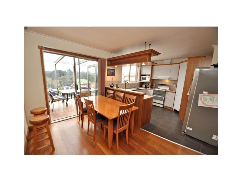 87 Bel-Air Crescent, Ambleside TAS 7310