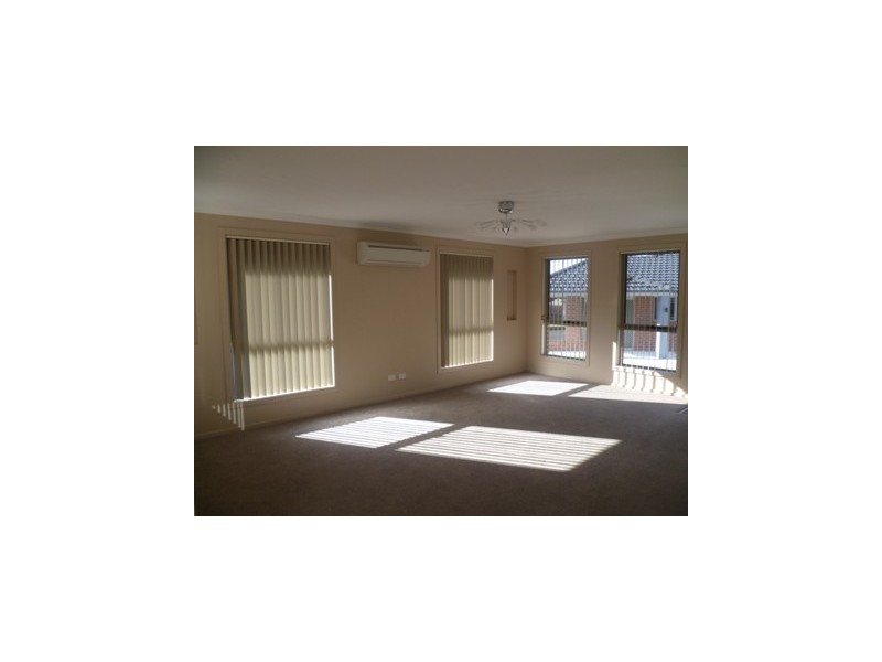 1/50 Lawrence Drive, Devonport TAS 7310