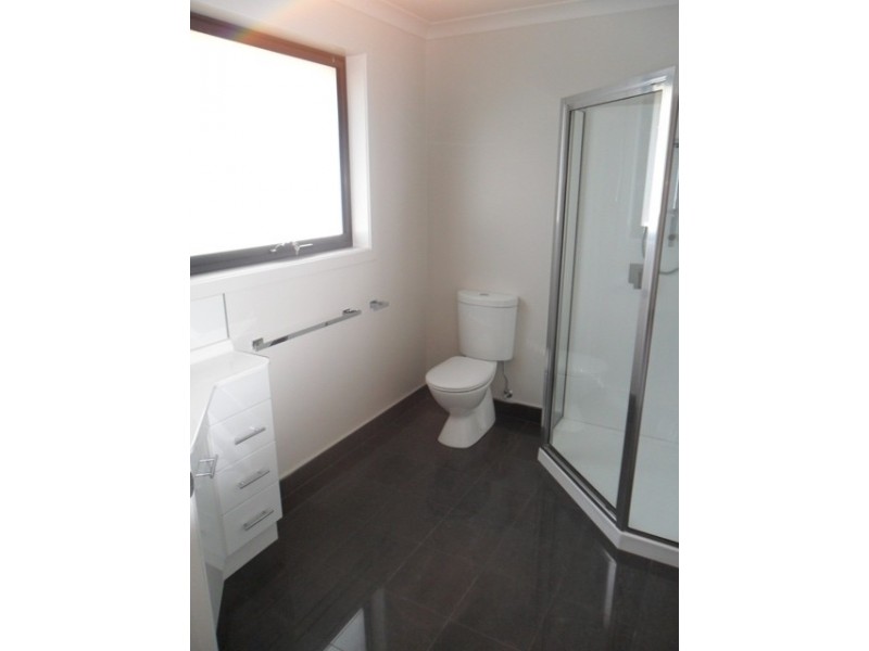 2/18 Tranquil Place, Shearwater TAS 7307