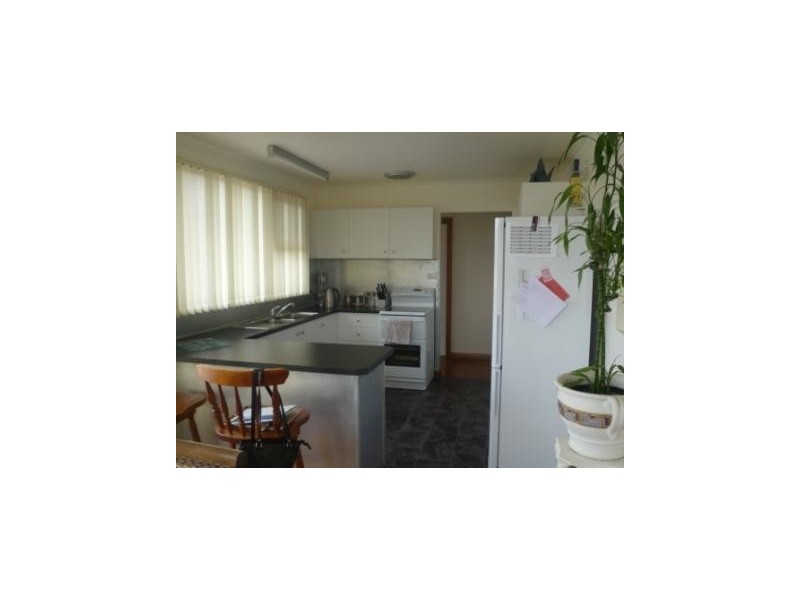 6 Glen Court, Devonport TAS 7310