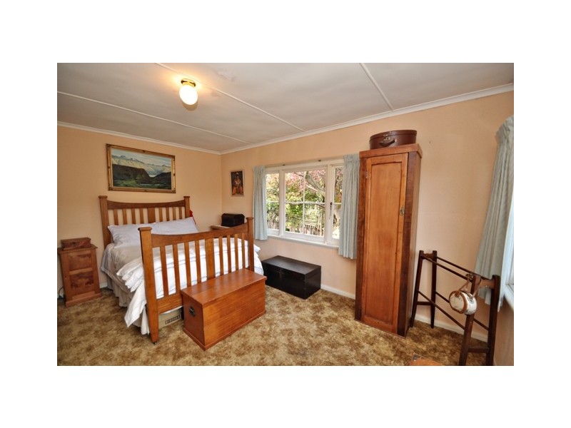 160 Stony Rise Road, Devonport TAS 7310