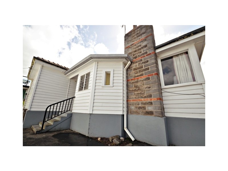 162 Stony Rise Road, Devonport TAS 7310