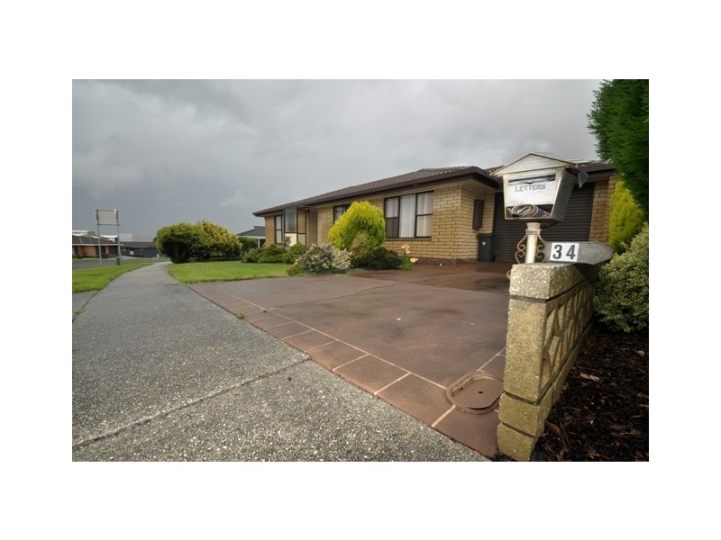 34 Leighlands Avenue, Ulverstone TAS 7315