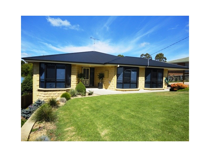 66 Mungala Crescent, Devonport TAS 7310