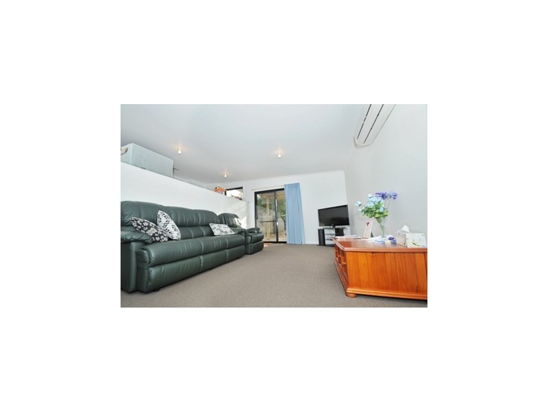 42 James Street, Devonport TAS 7310