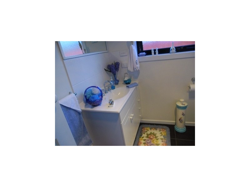 2/146B  Main Street, Ulverstone TAS 7315