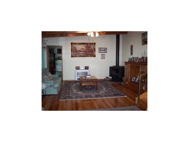 8 Elanora Place, East Devonport TAS 7310