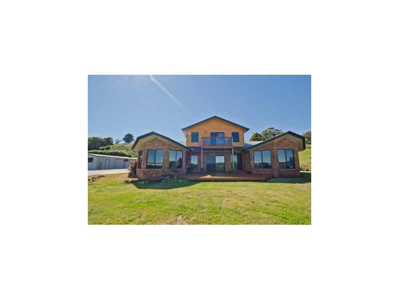 4 Davis Street, Leith TAS 7315