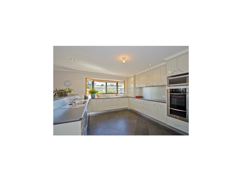 4 Davis Street, Leith TAS 7315