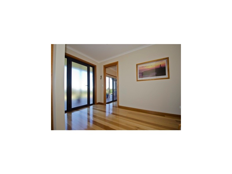 4 Davis Street, Leith TAS 7315