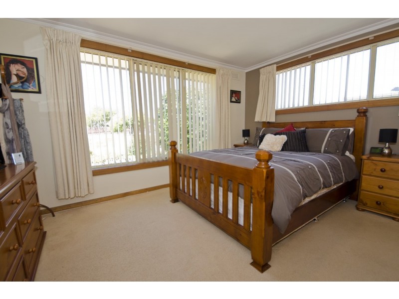 4 Cross Street, East Devonport TAS 7310