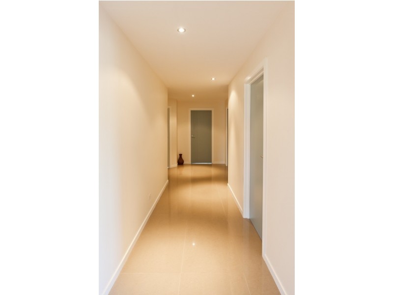 5 Franklin Drive, Shearwater TAS 7307