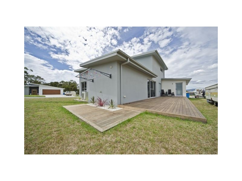 5 Franklin Drive, Shearwater TAS 7307