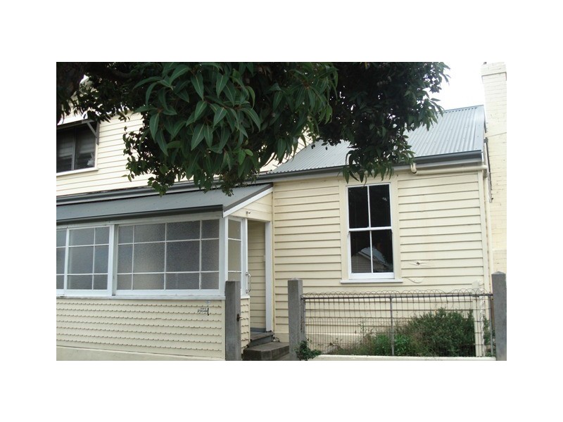 Unit 2/28 Laura Street, West Launceston TAS 7250