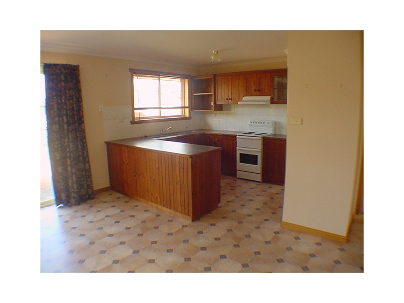 25 Rothesay Close, Newnham TAS 7248