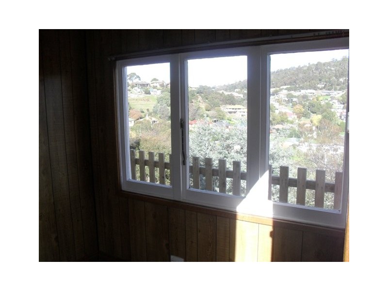 17 Quarry Road, West Launceston TAS 7250