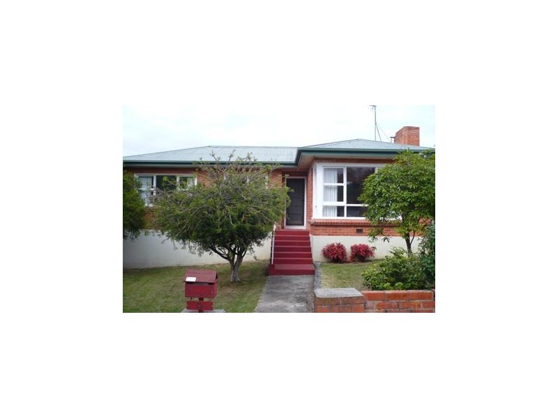 9 Maroney Street, Kings Meadows TAS 7249