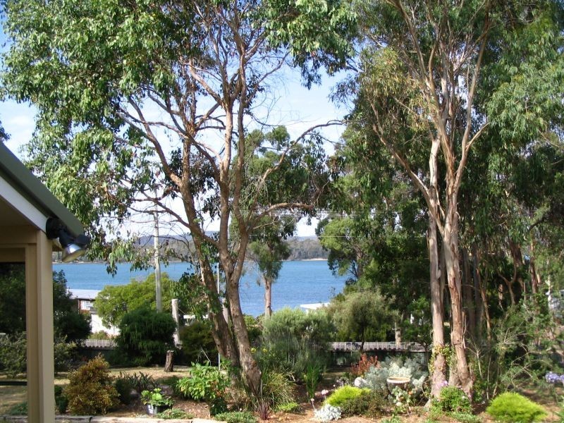 104 Sunset Boulevard, Clarence Point TAS 7270