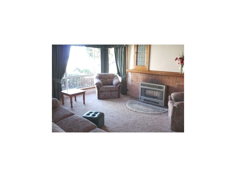 27 Esplanade South Street, George Town TAS 7253