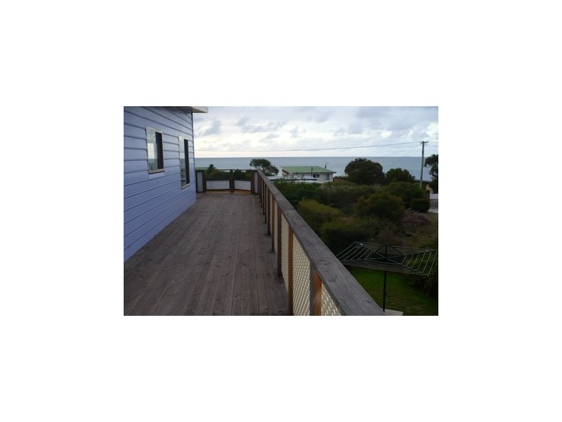 6 Brewer Street., Lulworth TAS 7252