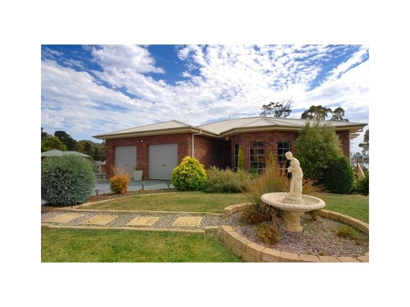 3 Adley Court, Beauty Point TAS 7270