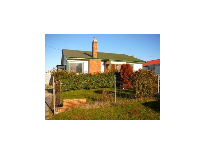 31 Sturt Crescent, Mayfield TAS 7248