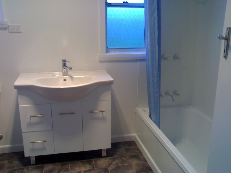 31 Sturt Crescent, Mayfield TAS 7248