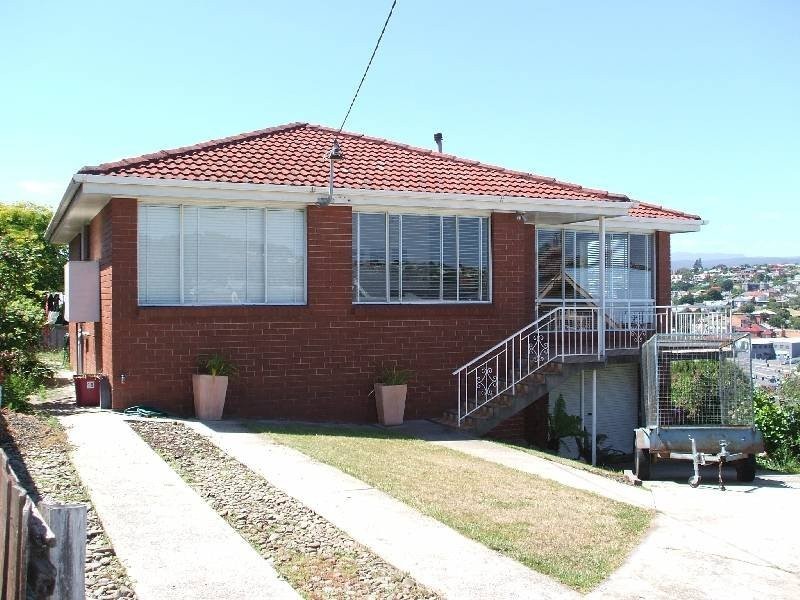 18 Rocklynn Place, West Launceston TAS 7250